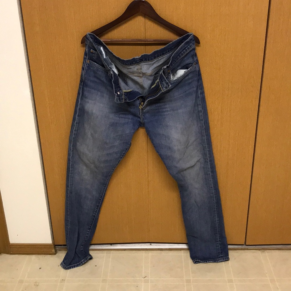 512 light wash Levis
